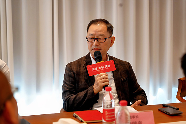 空气能黄埔军校精英班开班